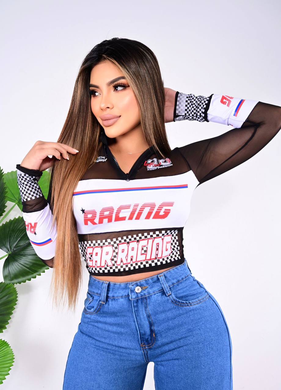 BODIES, CROP TOP Y MOTERAS