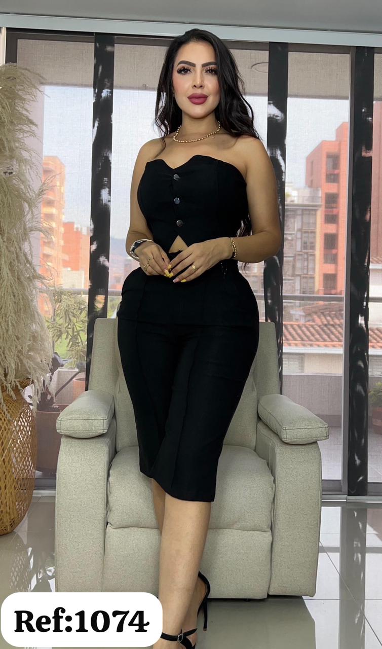 1074 Conjunto pesquero con chaleco
