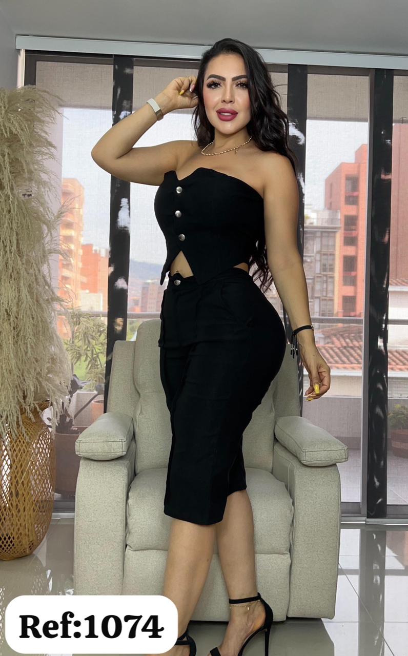 1074 Conjunto pesquero con chaleco