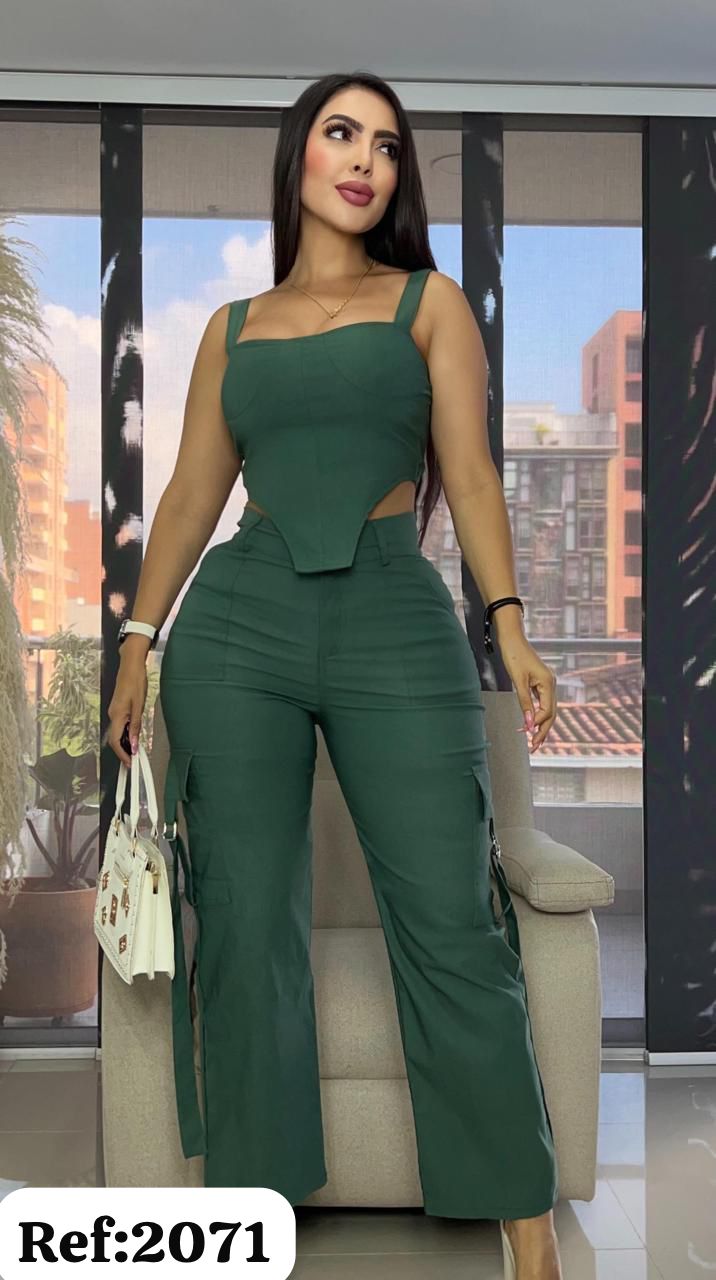 2071 conjunto cargo de tira y top V
