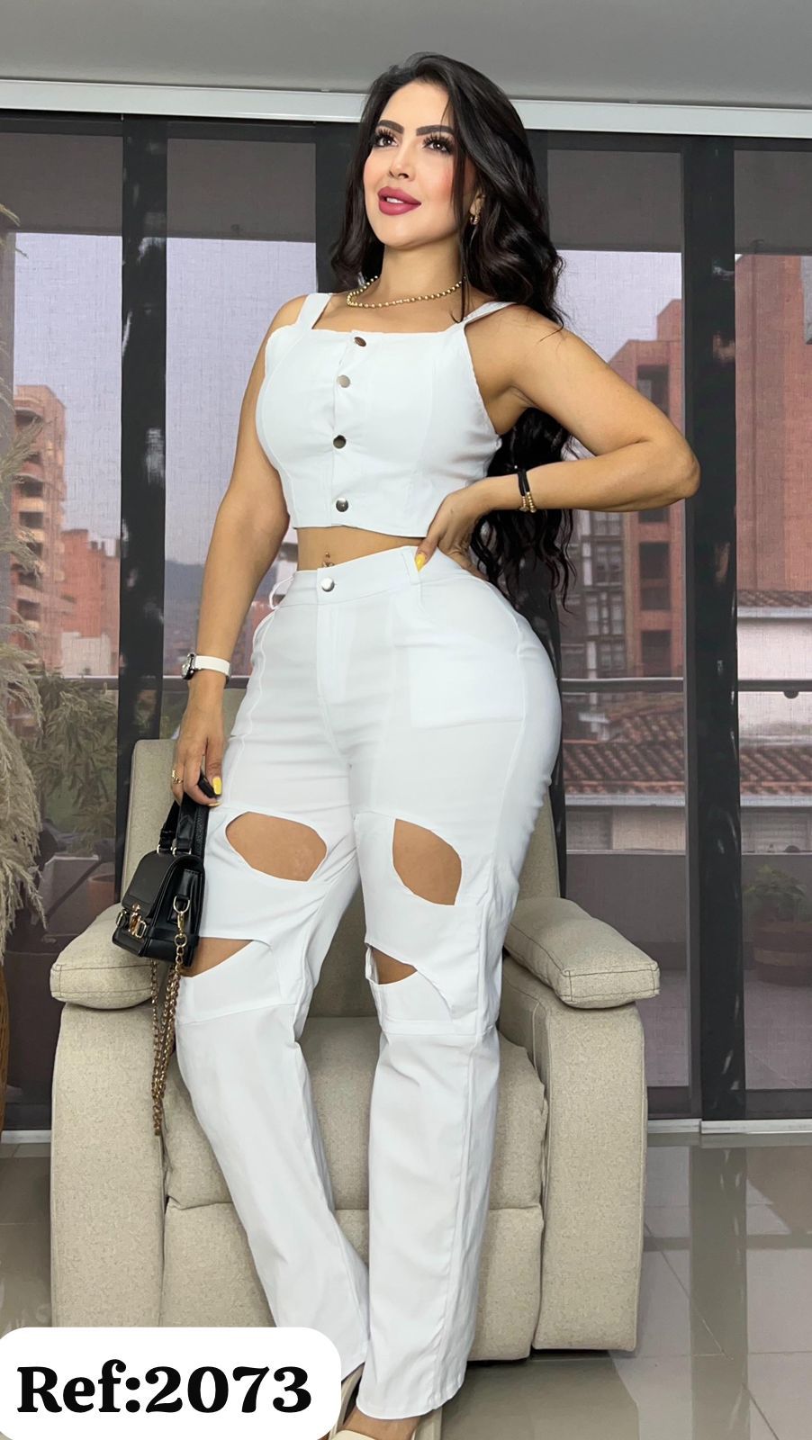 2073 pantalón O y top tiras