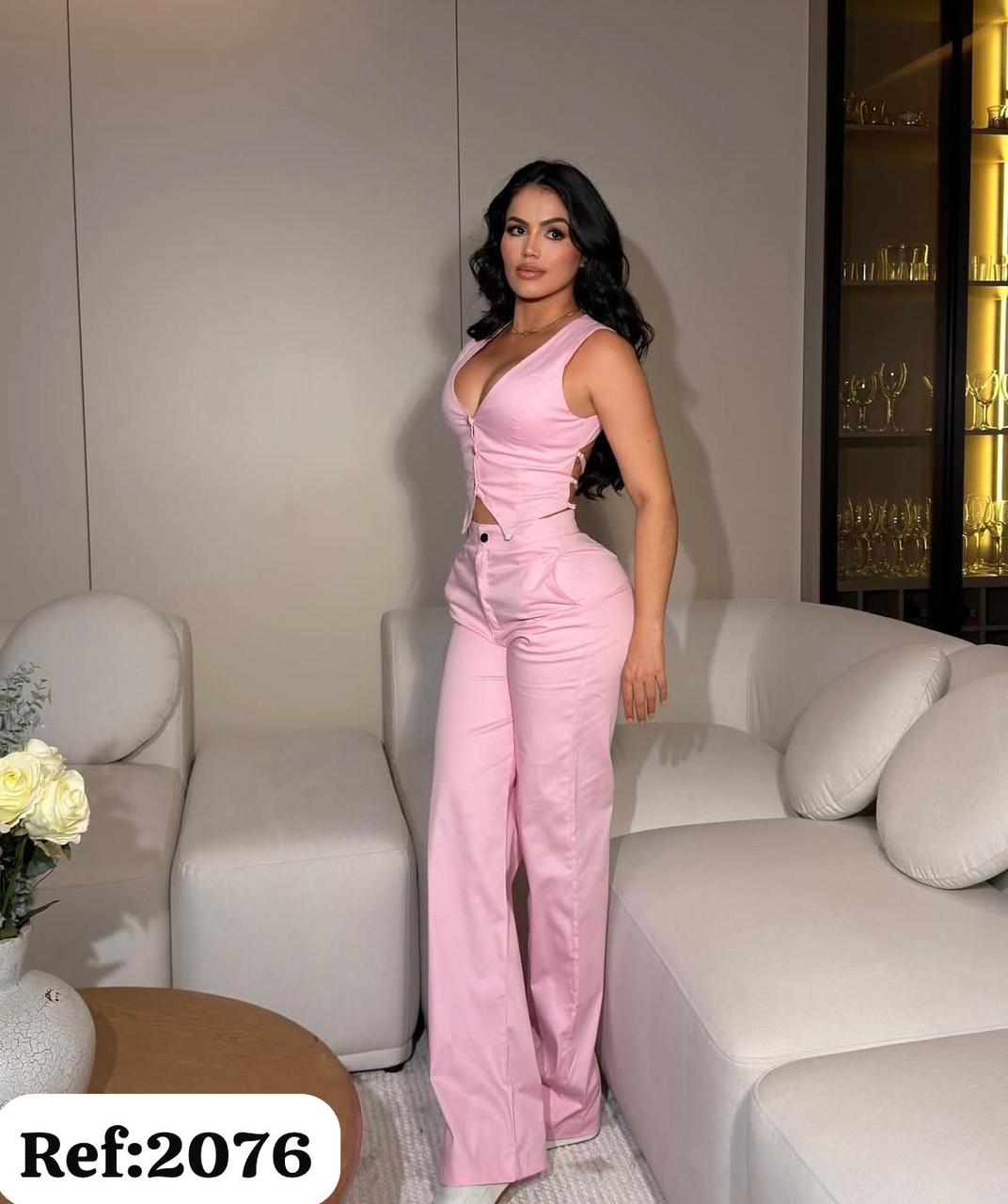 2076 pantalón y top espalda escote
