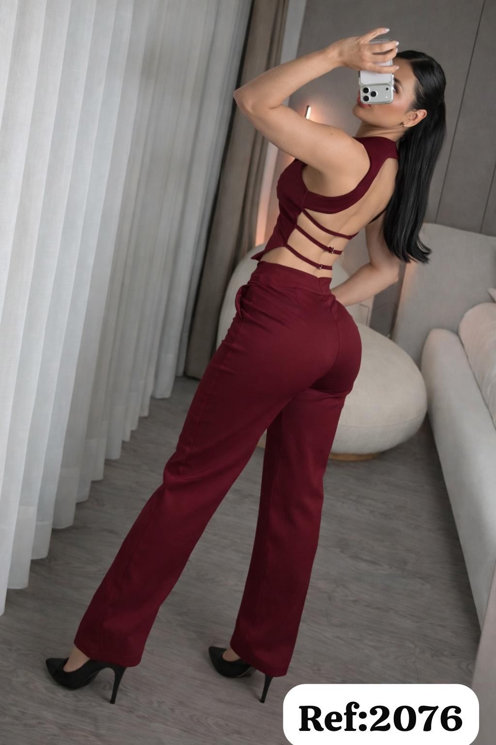 2076 pantalón y top espalda escote