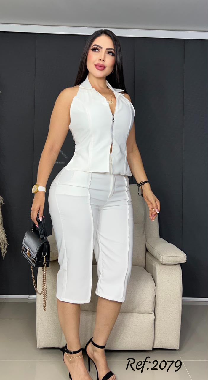 2079 Conjunto elegante y moderno