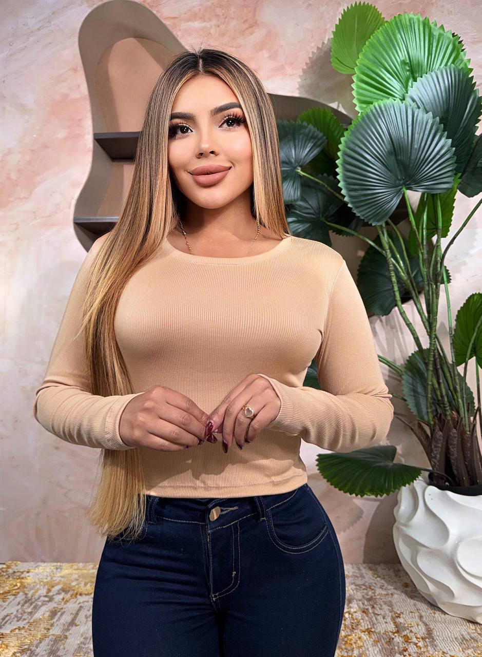 BUZOS - 10 clásico cuello redondo